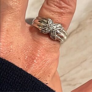 Sterling Silver Cubic Zirconia X “Kiss” Ring Size 8